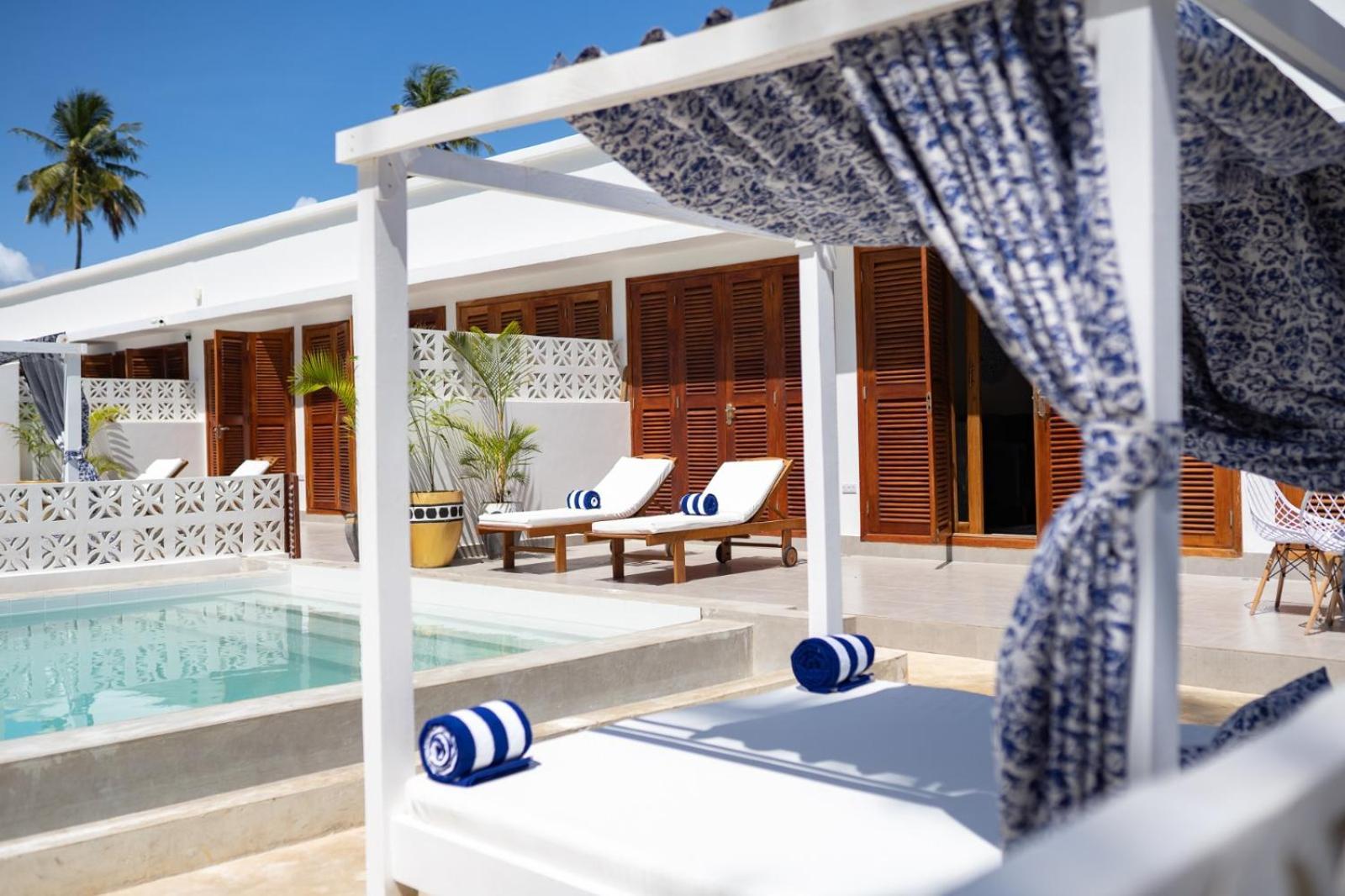 Pili Pili Orient Beach Resort Буэхуу Экстерьер фото